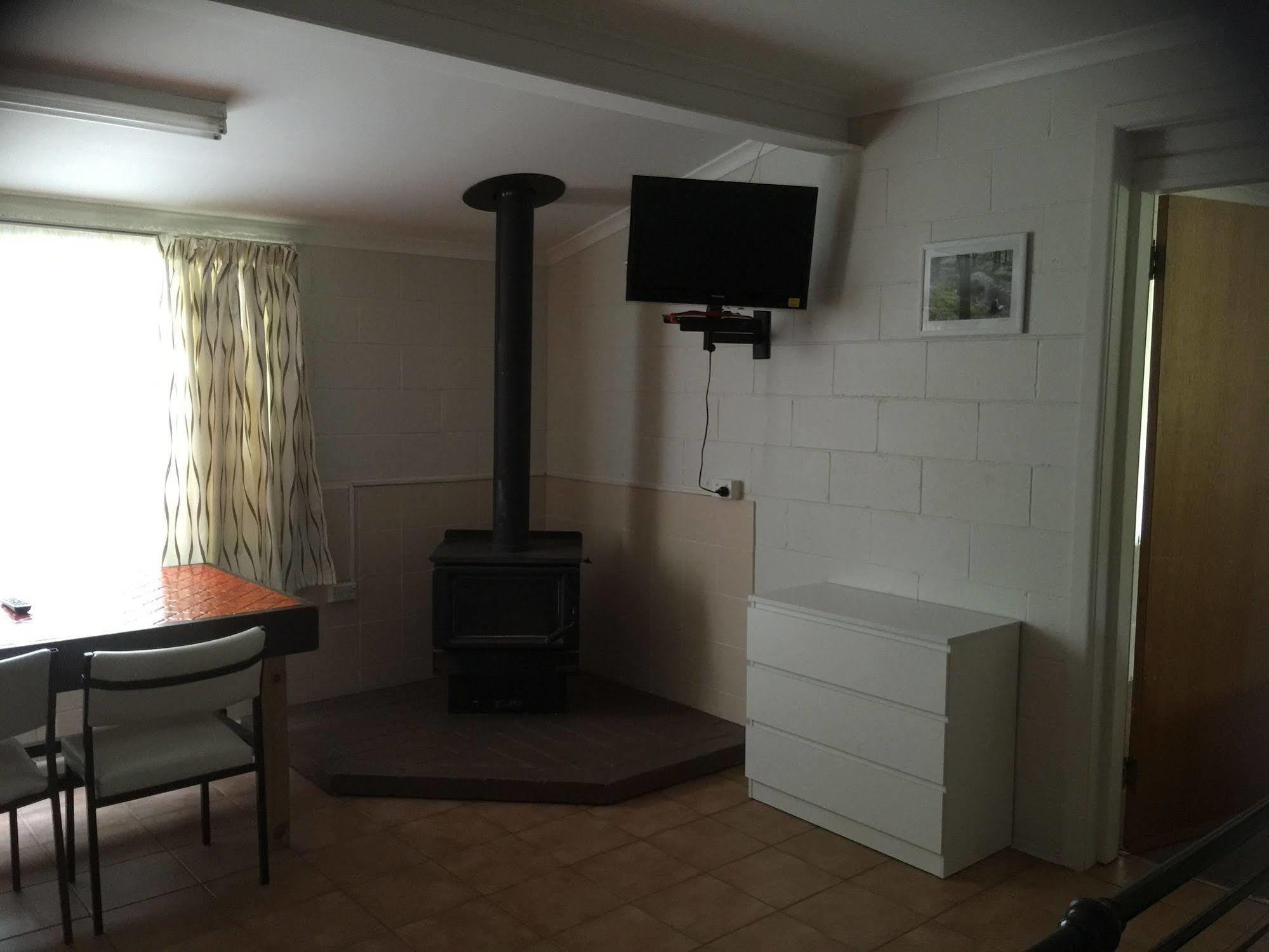 Warrumbungles Mountain Motel Coonabarabran Esterno foto