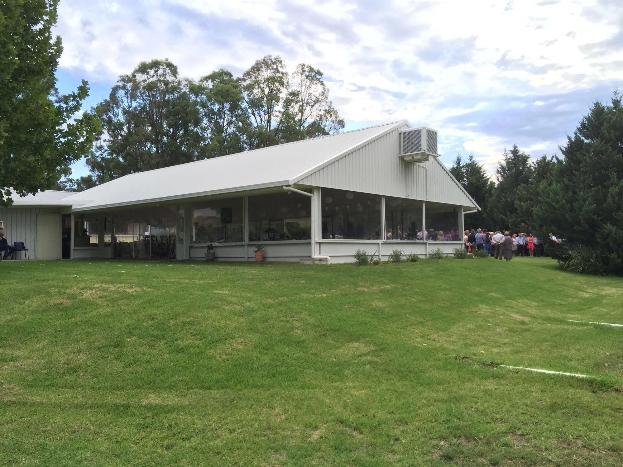 Warrumbungles Mountain Motel Coonabarabran Esterno foto