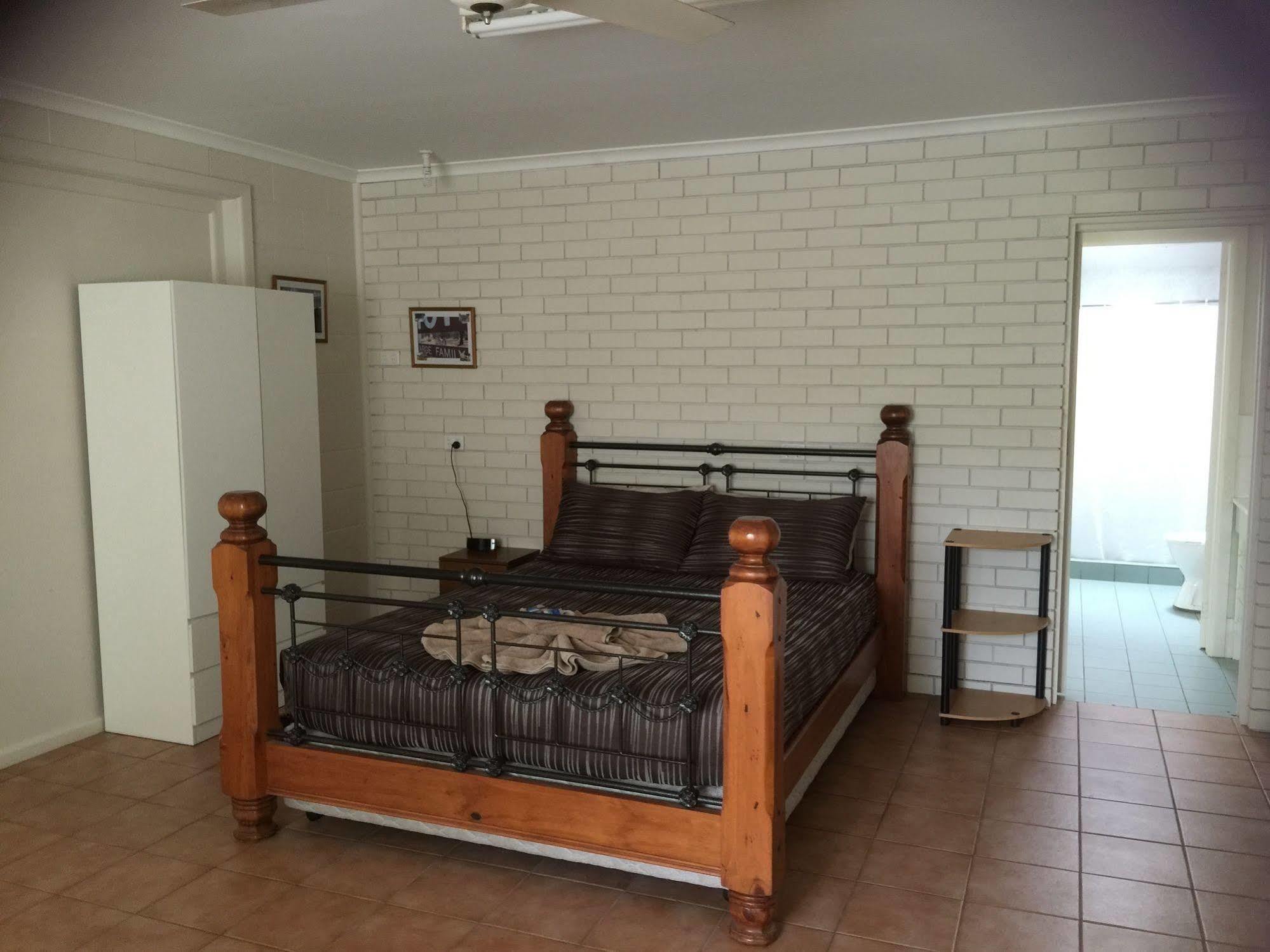 Warrumbungles Mountain Motel Coonabarabran Esterno foto